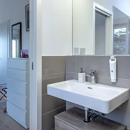 Moderna Family Friendly *