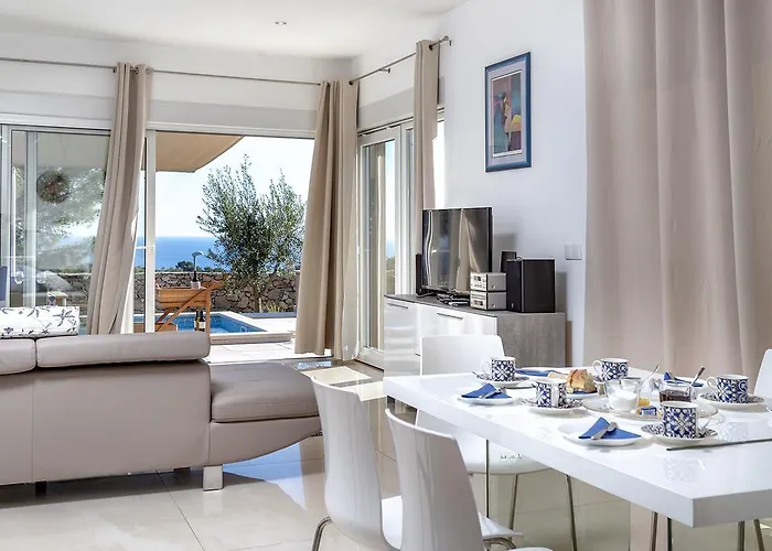 Moderna Family Friendly Hvar Town