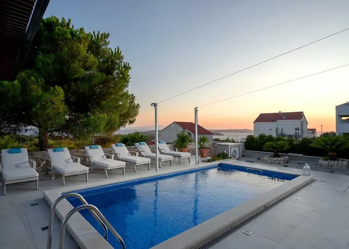 Moderna Family Friendly Hvar Town