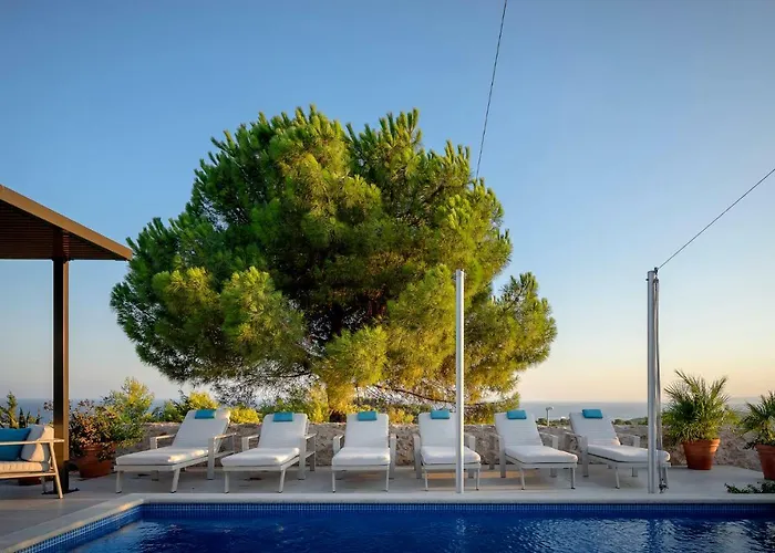 Moderna Family Friendly Hvar Town