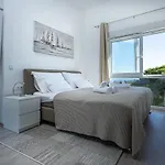 Villa Moderna Family Friendly