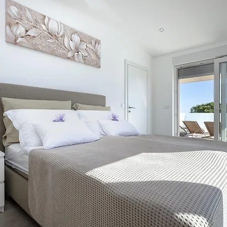 Villa Moderna Family Friendly