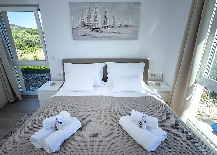 Moderna Family Friendly *