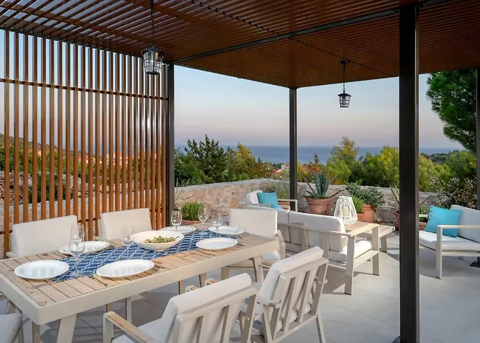 Moderna Family Friendly Hvar Town