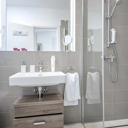 فيلة Moderna Family Friendly