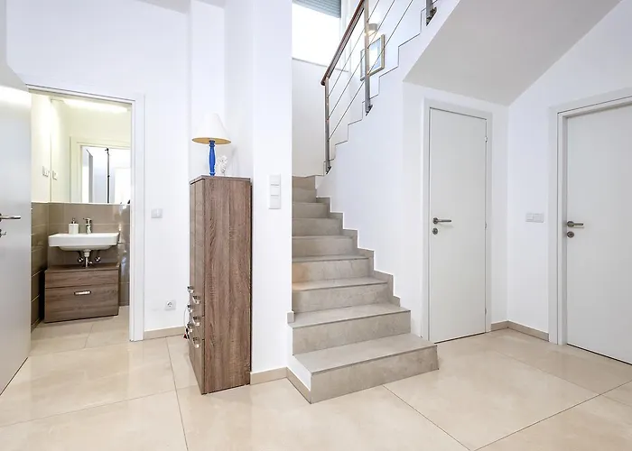 Moderna Family Friendly Hvar Town