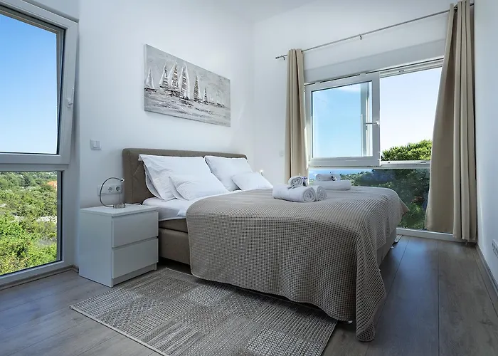 Villa Moderna Family Friendly