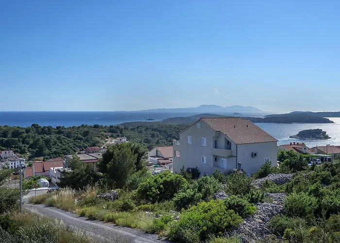 Villa Moderna Family Friendly