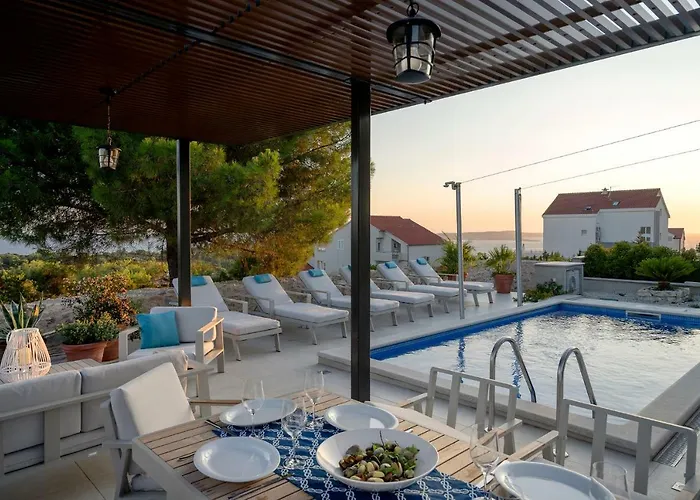 Moderna Family Friendly *